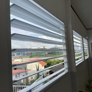 Lam chắn nắng hình thoi